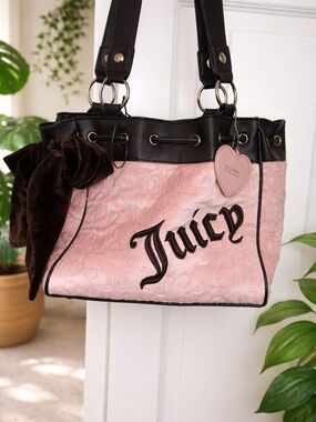 Juicy couture day dreamer